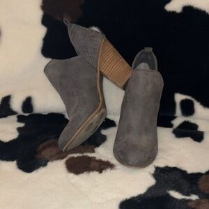 Carlos by Carlos Santana Gray Ankle Booties